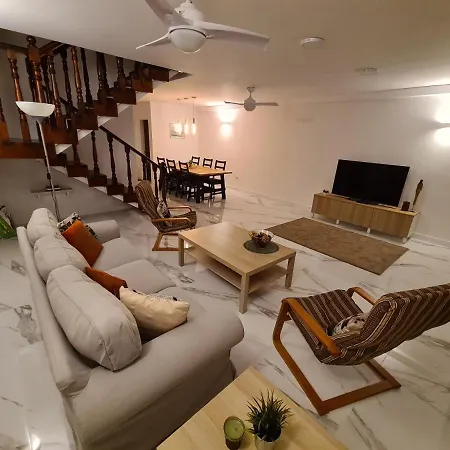 Fabuloso Apartamento En Playa De Americas *