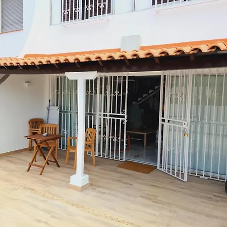 Fabuloso Apartamento En Playa De Americas Apartment